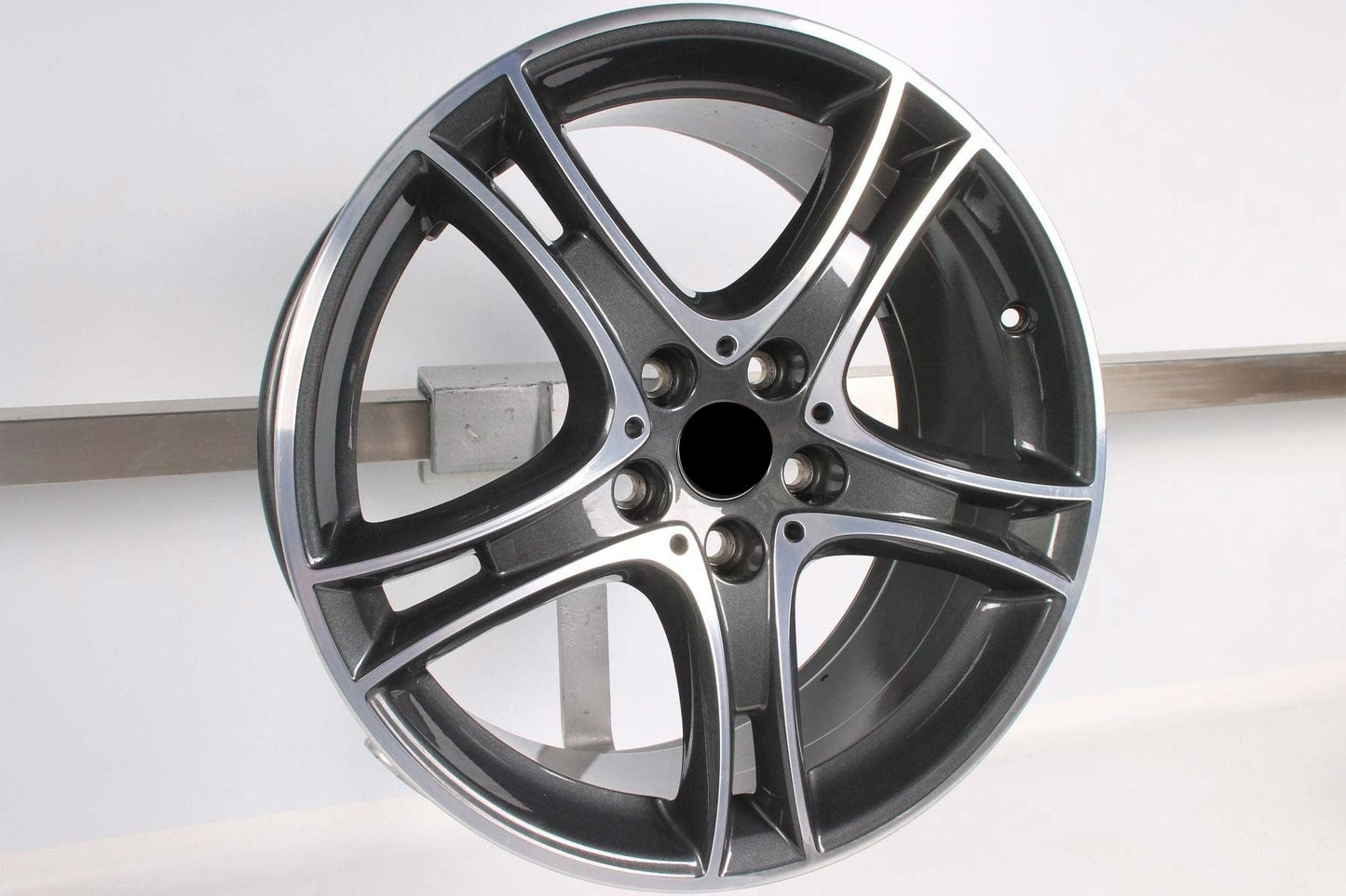 BMW 1, 2, 3, 4, 5, 7, 8, X1, X2, X3, X4, X5, X6, X7, Z4, BMW I, M 시리즈용 단조 휠 361 스타일