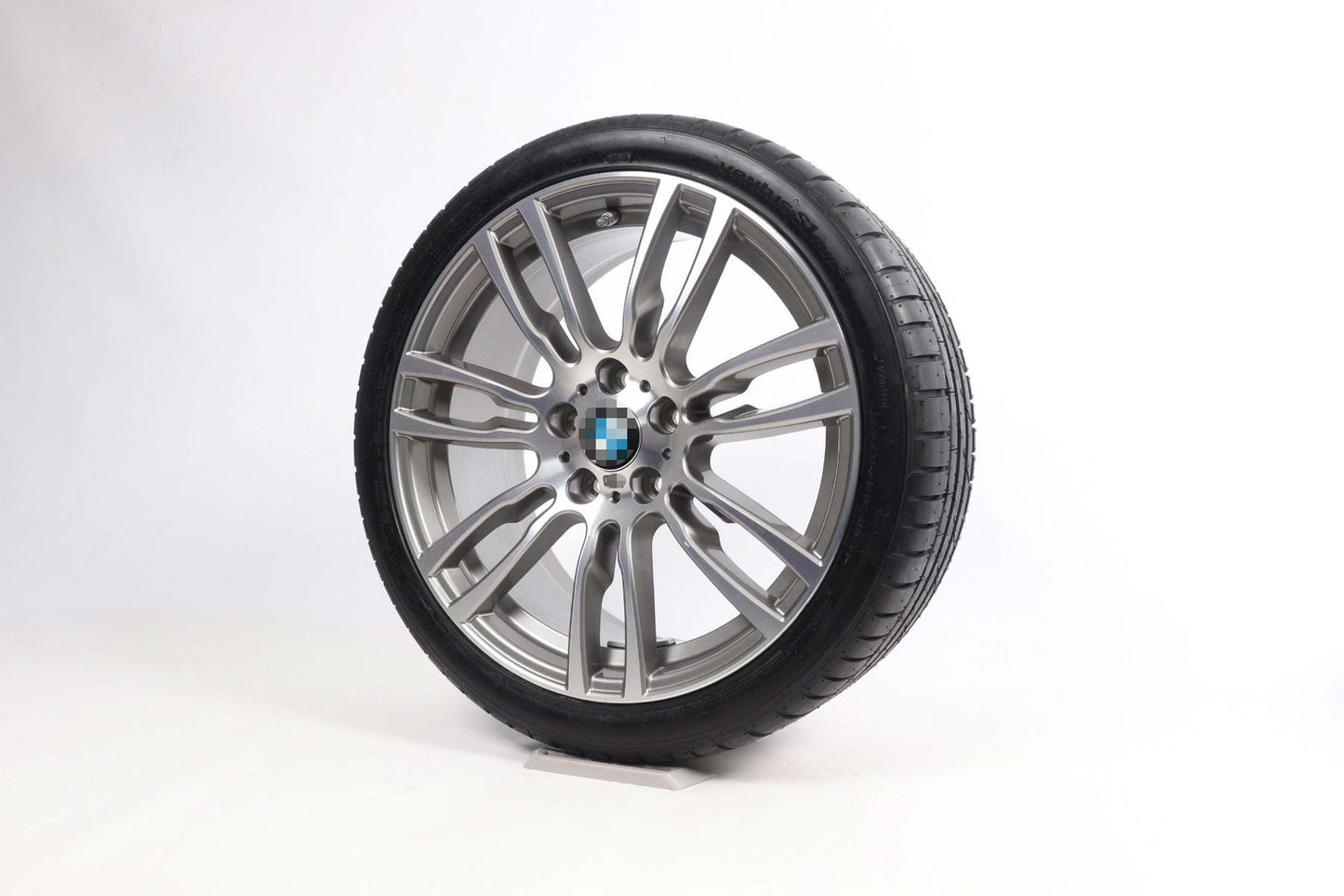BMW 1, 2, 3, 4, 5, 7, 8, X1, X2, X3, X4, X5, X6, X7, Z4, BMW I, M 시리즈용 단조 휠 403 스타일