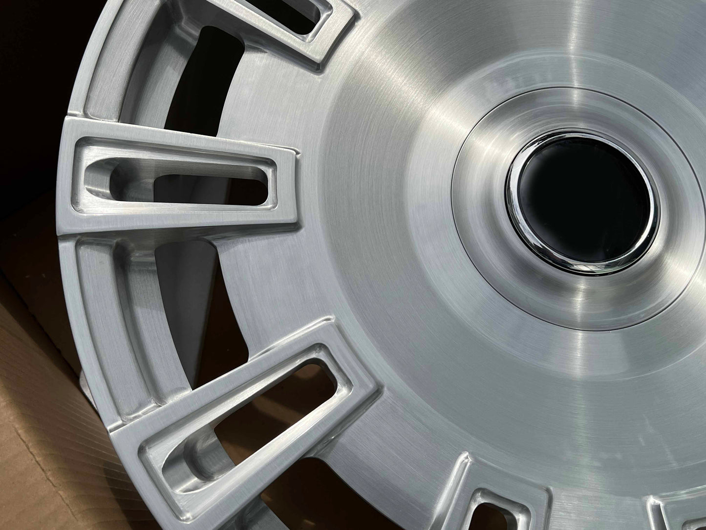 AG LUXURY AGL 60 STYLE FORGED WHEELS RIMS for ROLLS-ROYCE CULLINAN SERIES II 2025