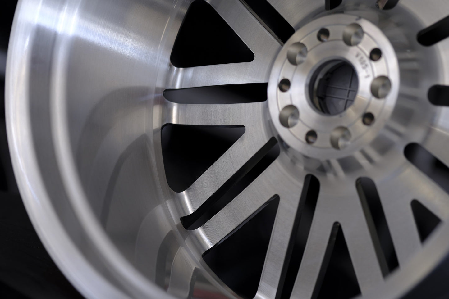 20" 21" 22" 23" 24" FORGED WHEELS for Bentley Bentayga, Bentley Continental GT, Bentley Flying Spur, Bentley Mulsanne B21