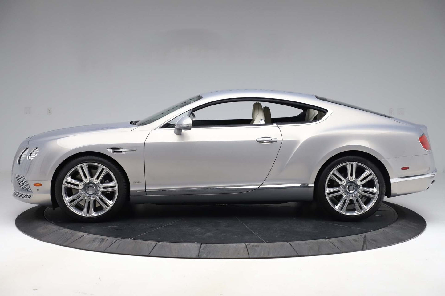 Bentley Bentayga, Bentley Continental GT, Bentley Flying Spur, Bentley Mulsanne B28용 단조 휠