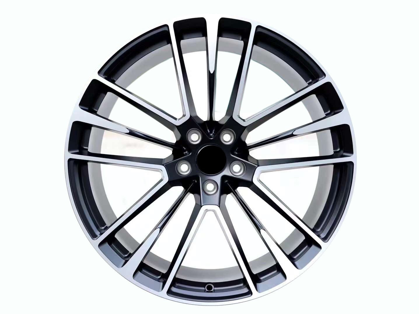Maserati Levante Trofeo rims 20 inch