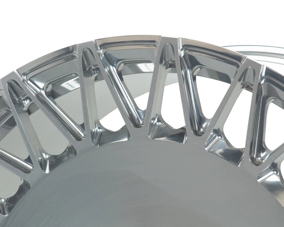 VOSSEN DESIGN SEMA NEW S17-18 design WHEELS RIMS for Rolls-Royce CULLINAN GHOST PHANTOM DROPHEAD FINISH: Brushed clear coating Finish: brushed, polished, chrome, two colors, matte, satin, gloss coating wheels rims Aggressive and unique designs comprise Series 21, where any and all ideas and concepts can become reality for nearly any vehicle, from an exotic hyper car to off-road truck application.