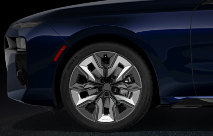 910 MULTICOLOUR DARK GREY 3D We manufacture premium quality forged wheels rims for NEW BMW 7 SERIES G70 730i 735i 740i 730d 740d 750e 760i i7 M760e 2022+ in any design, size, color. Wheels size: Front 20 x 9 Rear 20 x 10,5 Forged wheels can be produced in any wheel specs by your inquiries and we can provide our specs Compared to standard alloy cast wheels, forged wheels have the highest strength-to-weight ratio; they are 20-25% lighter while maintaining the same load factor.