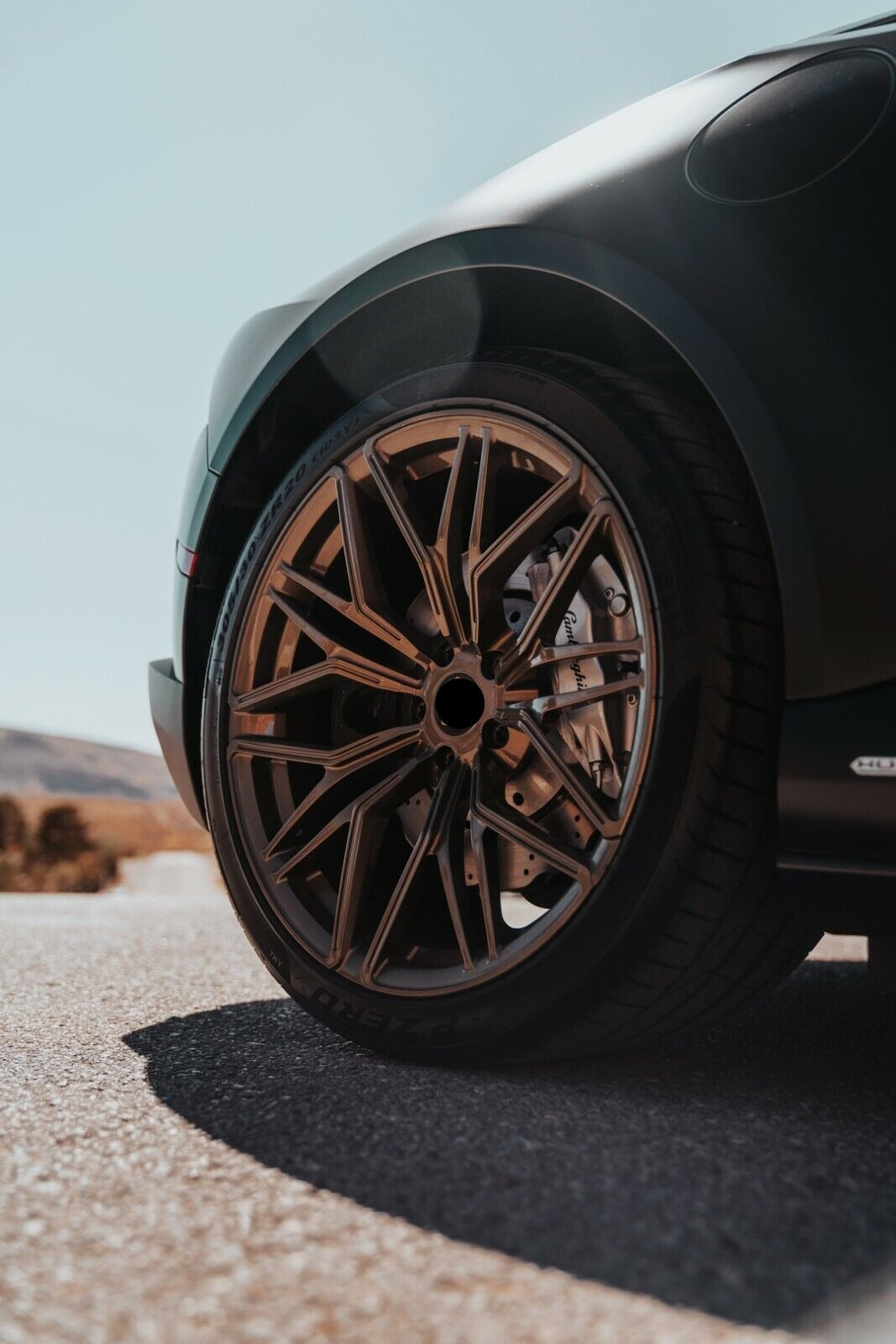 NEW SIAN WHEELS We manufacture premium quality forged wheels rims for LAMBORGHINI HURACAN in any design, size, color. Wheels size: Front 20 x 8.5 ET 37 Rear 20 x 11 ET 36 PCD: 5x112 CB: Front 57.1 Rear 66.5 Forged wheels can be produced in any wheel specs by your inquiries and we can provide our specs