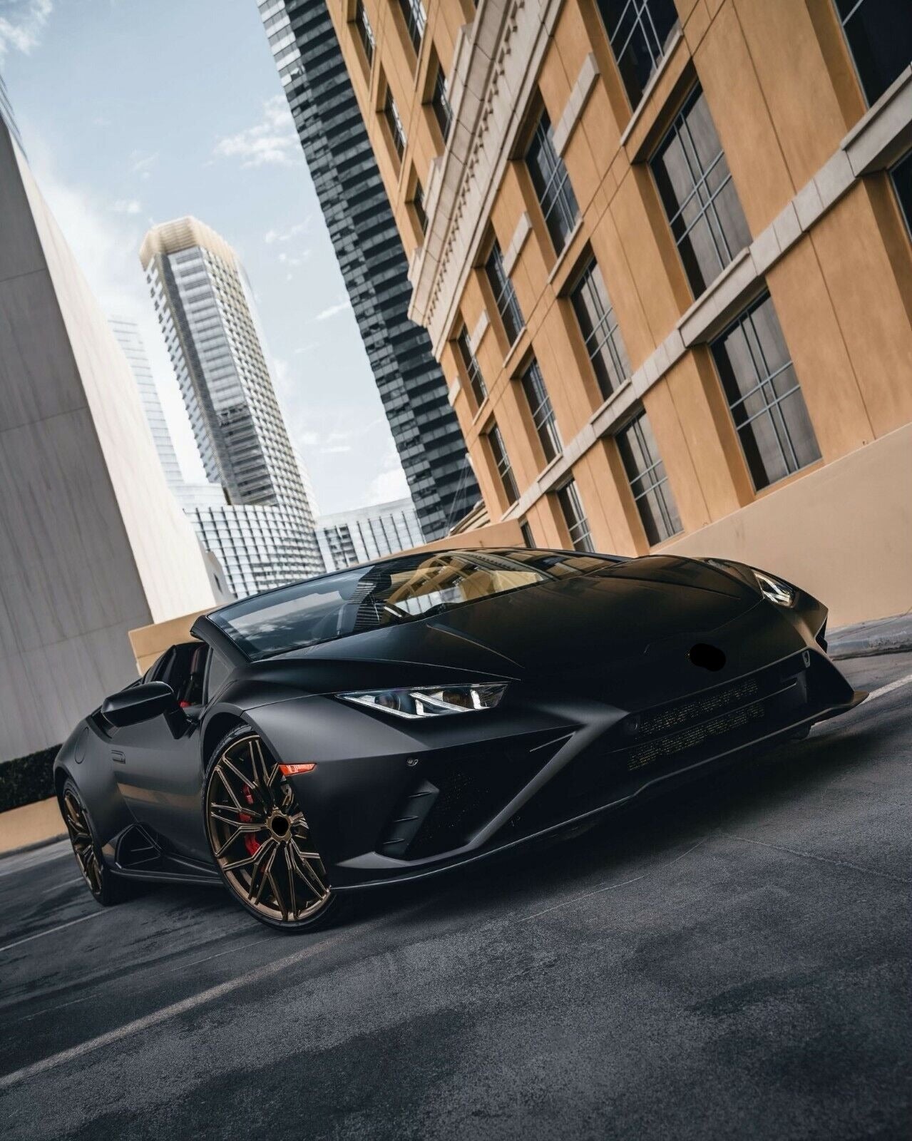 NEW SIAN WHEELS We manufacture premium quality forged wheels rims for LAMBORGHINI HURACAN in any design, size, color. Wheels size: Front 20 x 8.5 ET 37 Rear 20 x 11 ET 36 PCD: 5x112 CB: Front 57.1 Rear 66.5 Forged wheels can be produced in any wheel specs by your inquiries and we can provide our specs