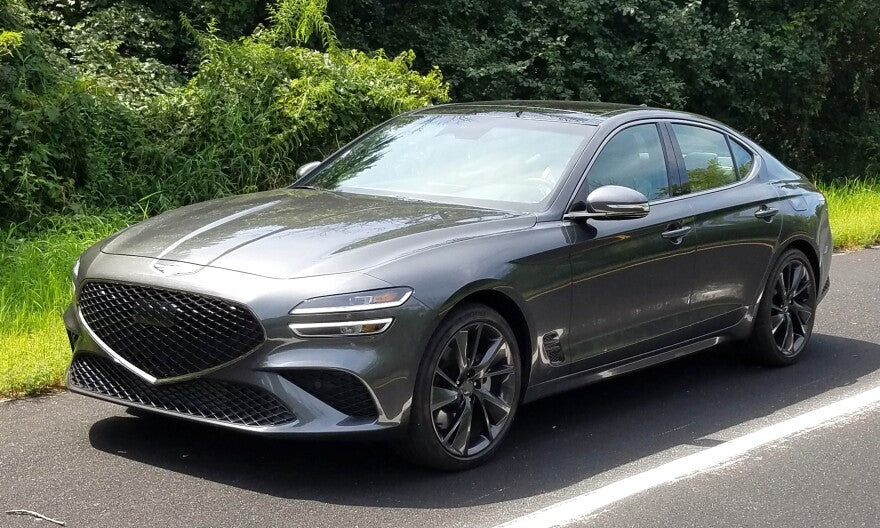 OEM GENESIS G70 We manufacture premium quality forged wheels rims for GENESIS G70 IK FACELIFT 2020+ in any design, size, color. Wheels size: Front 19 x 8 ET 34 Rear 19 x 8.5 ET 46.5 PCD: 5 x 114.3 CB: 67.1 Forged wheels can be produced in any wheel specs by your inquiries and we can provide our specs