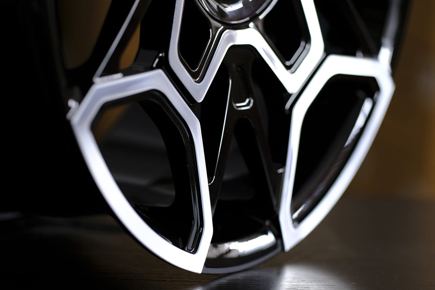 ROLLS-ROYCE SPECTER Cullinan, Ghost, Dawn, Wraith, Phantom, Drophead RR03용 단조 휠