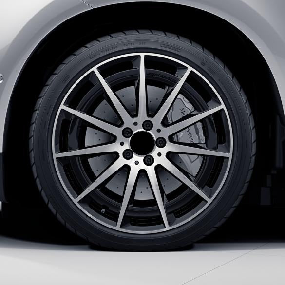 We manufacture premium quality forged wheels rims for Mercedes-benz EQC N293 2019+ in any design, size, color. Wheels size: Front 20 x 7,5 ET 32 Rear 20 x 8,5 ET 30 PCD: 5 x 112 CB: 66,6 Highlights: genuine Mercedes-AMG rims multi-spoke-wheel colour: black shiny / glossy front Forged wheels can be produced in any wheel specs by your inquiries and we can provide our specs
