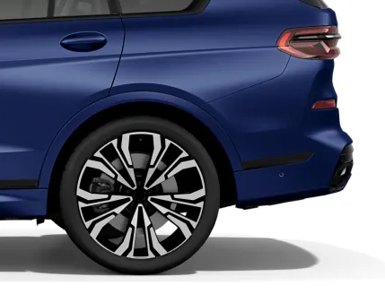 V SPOKE 914 M BICOLOUR We manufacture premium quality forged wheels rims for NEW BMW X7 G07 LCI xDrive40i xDrive40d M60 xDrive 2022+ in any design, size, color. Wheels size: Front 23 x 9.5 Rear 23 x 10.5 Forged wheels can be produced in any wheel specs by your inquiries and we can provide our specs