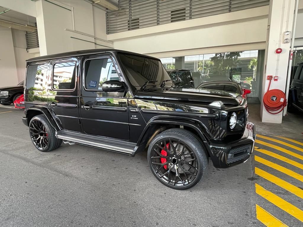 BRABUS MONOBLOCK WHEELS We produced premium quality forged wheels rims for  MERCEDES BENZ G CLASS G63 G500  Our wheels sizes:   Front 24 x 10 ET 20  Rear 24 x 10 ET 20  Finishing: Glossy Black  Forged wheels can be produced in any wheel specs by your inquiries and we can provide our specs